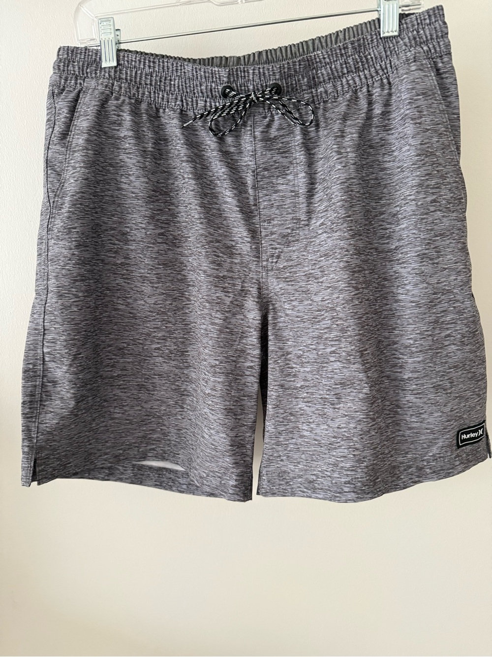 Hurley Men’s Heathered Charcoal Athletic Shorts